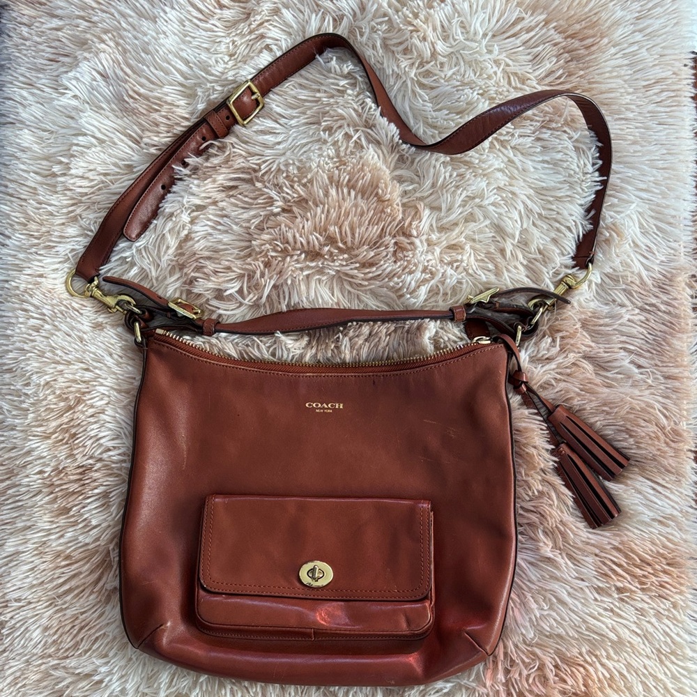 Vintage Coach Legacy Leather Courtenay 22381 Brown Leather Crossbody